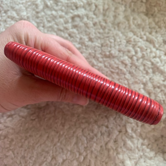 Louis Vuitton epi leather wallet - Picture 9 of 12